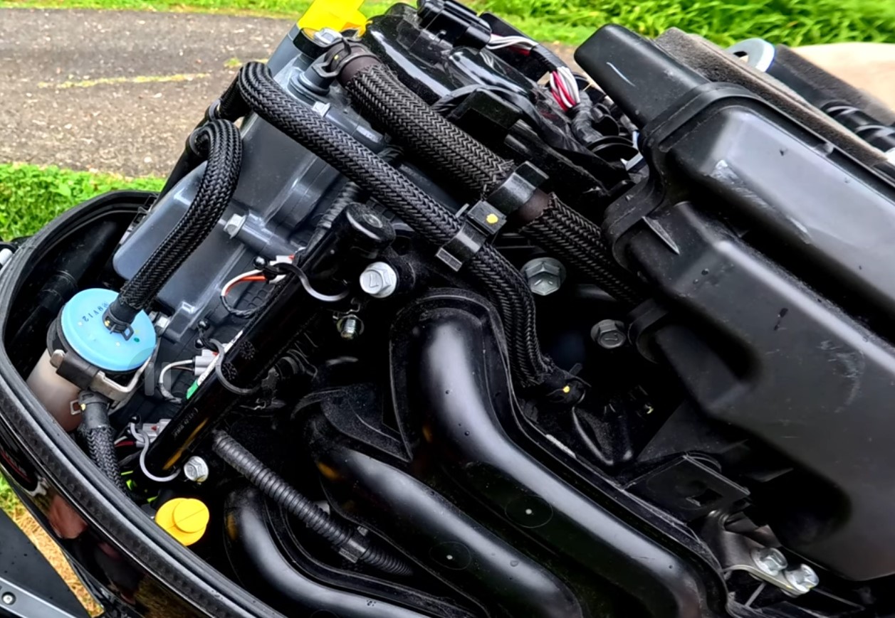 Φίλτρο Βενζίνης Suzuki Marine DF9.9–DF100 | Γνήσιο OEM Ανταλλακτικό - Image 2